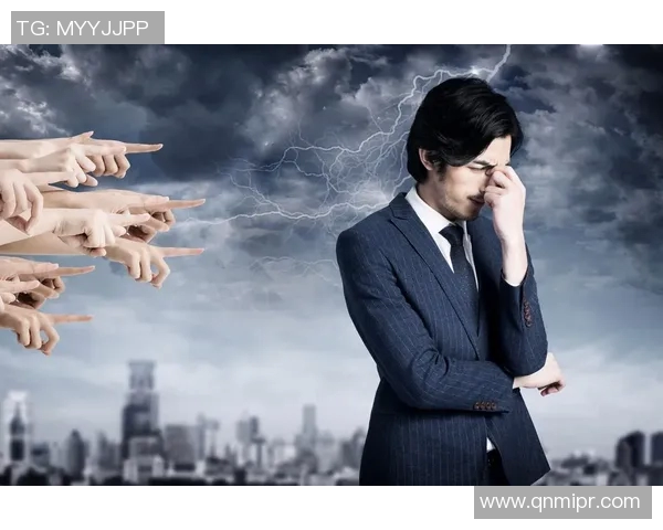 刘泽一的成长之路与未来展望：从青涩少年到职场精英的转变与挑战